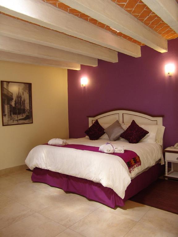 Casa Del Tio Hotel Boutique San Miguel de Allende Zimmer foto A bedroom at the hotel