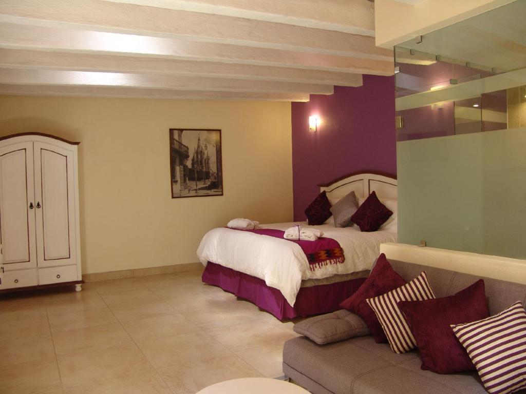 Casa Del Tio Hotel Boutique San Miguel de Allende Zimmer foto A room at the hotel